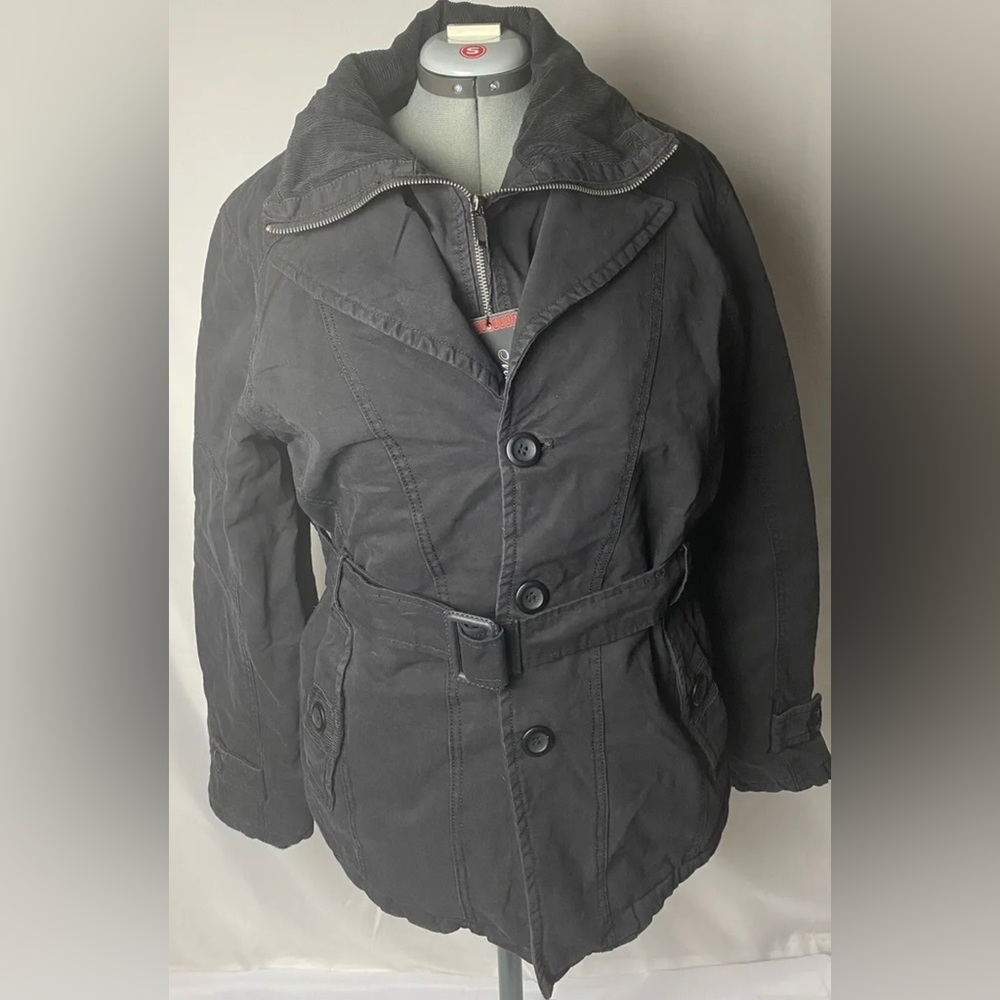 ❄️Stylish Black Coat❄️